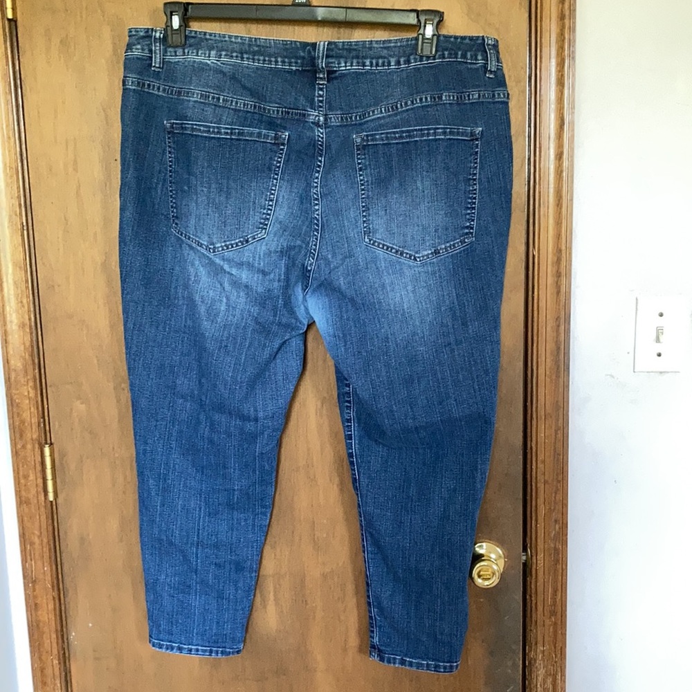 Venezia distressed jean with stretch size 26 S - Picture 11 of 16